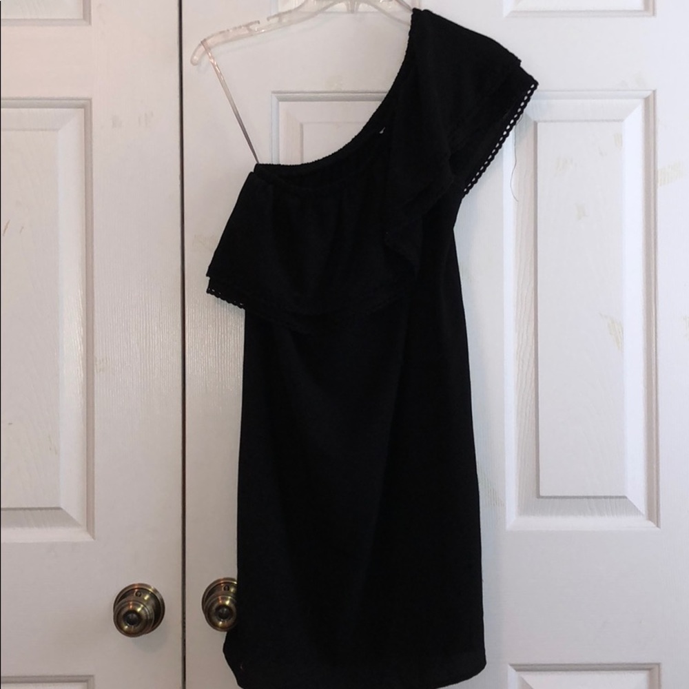 One Shoulder Black Dress w/ Ruffle Detail